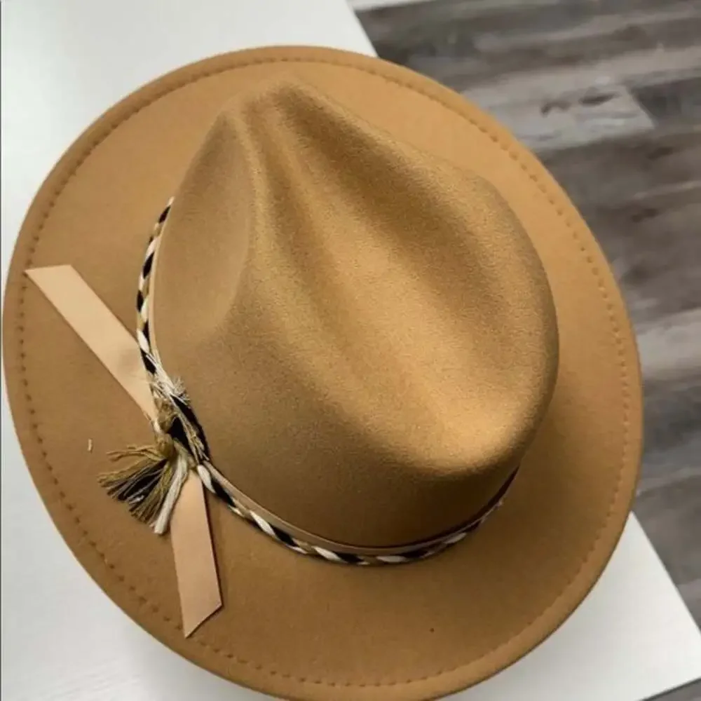 Stylish Tan Fedora with Ribbon Accent